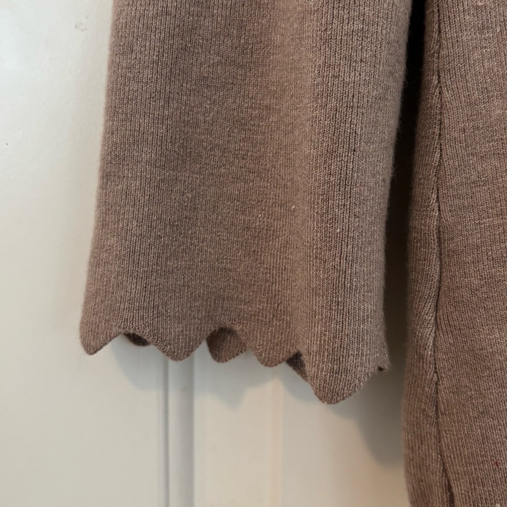 Philosophy Scallop Edge Boat Neck Ribbed 3/4 Sleeve Sweater Size Taupe Tan Small - Picture 3 of 6